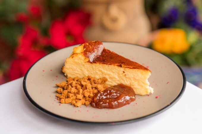 Granada: Flamenco Show With Dinner at Jardines De Zoraya - Customer Feedback and Ratings