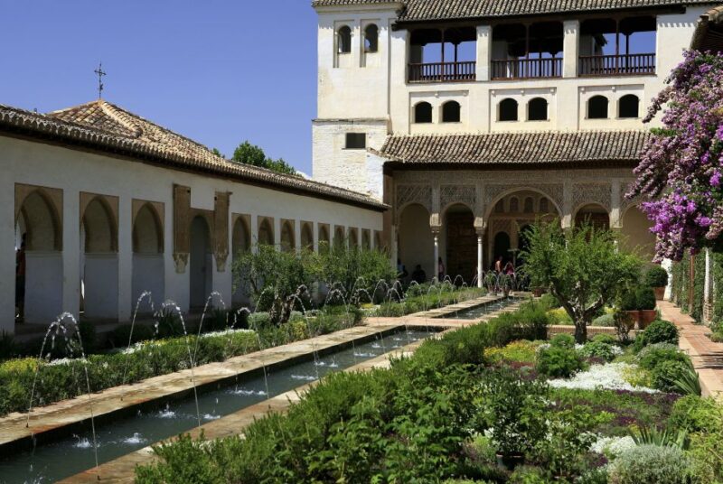 Granada Full Day: Alhambra General, Albayzin and Sacromonte - Frequently Asked Questions