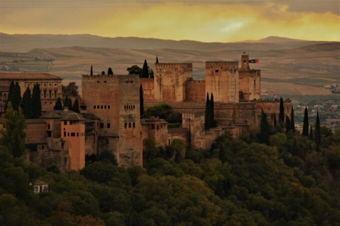 Granada: Guided Albaicin, Sacromonte, and Viewpoints Tour - Customer Feedback and Ratings