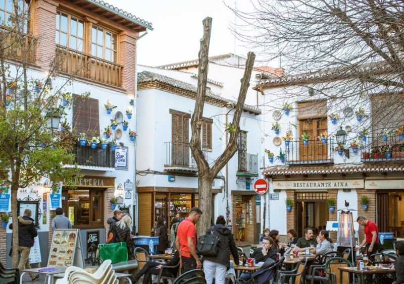 Granada: Half-Day 4-Neighborhoods 4-Cultures Private Tour - Included Services
