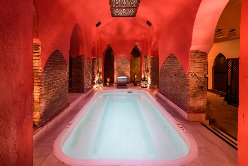 Granada: Hammam Experience With Massage at Baños De Elvira - Thermal Circuit and Massage