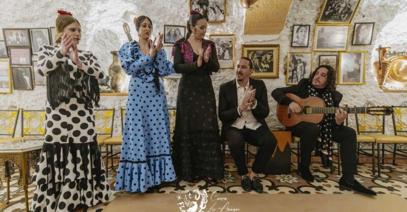 Granada: Los Amayas Cave Flamenco Show Ticket - Highlights
