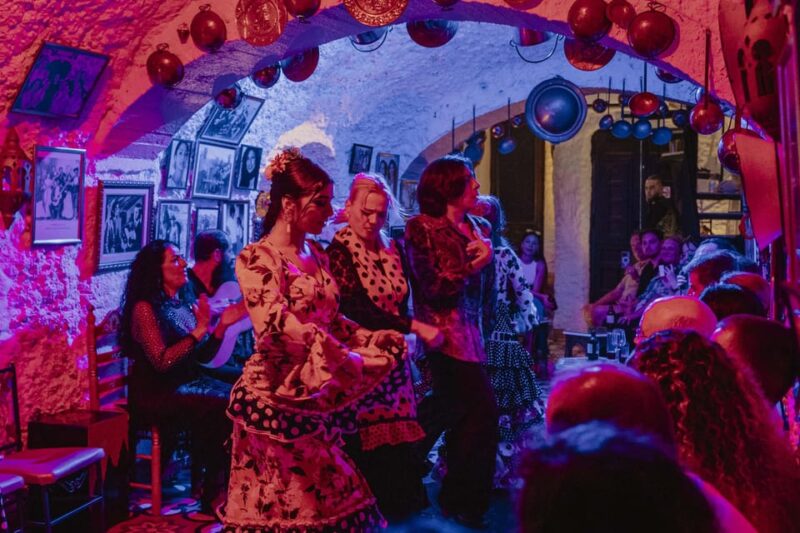 Granada: Los Amayas Cave Traditional Flamenco Show - Key Points