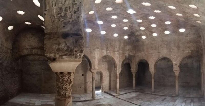 Granada Nazarí: the Nobility Facing the Alhambra - Key Points