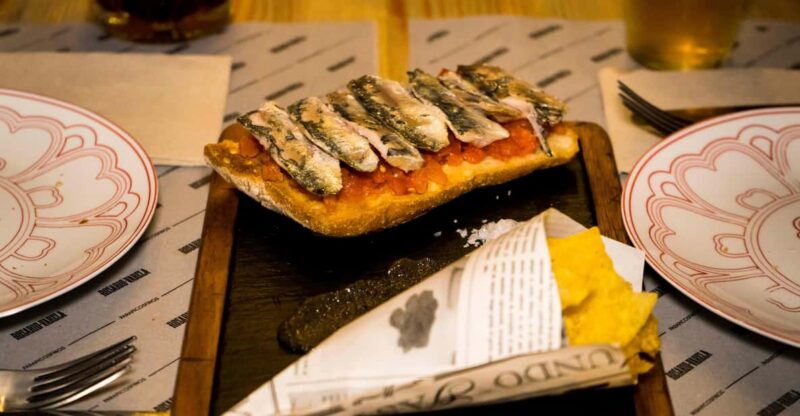Granada: Private Tapas Tour - Key Points