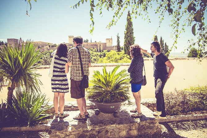 Granada Private Tapas & Walking Tour - Inclusions and Exclusions