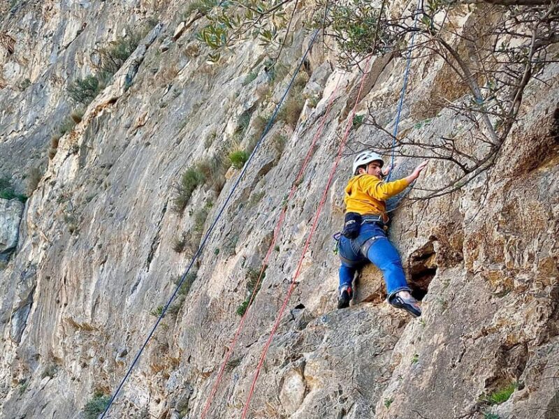 Granada: Rock Climbing Top-Rope Black Slabs - Inclusions