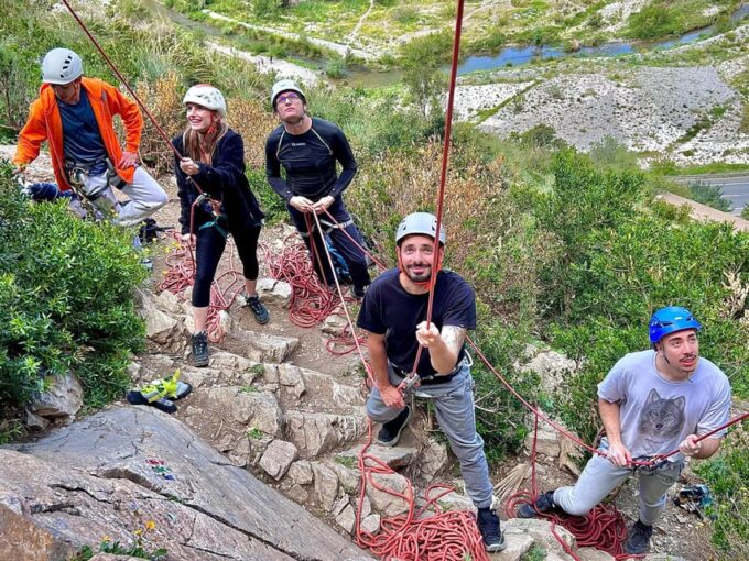 Granada: Rock Climbing Top-Rope Black Slabs - FAQ