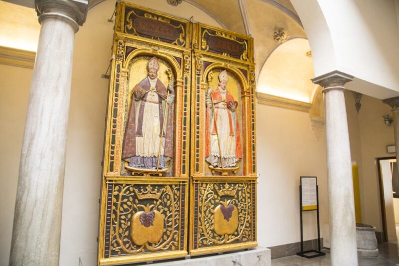 Granada: Royal Chapel and Historical Center Walking Tour - Key Points