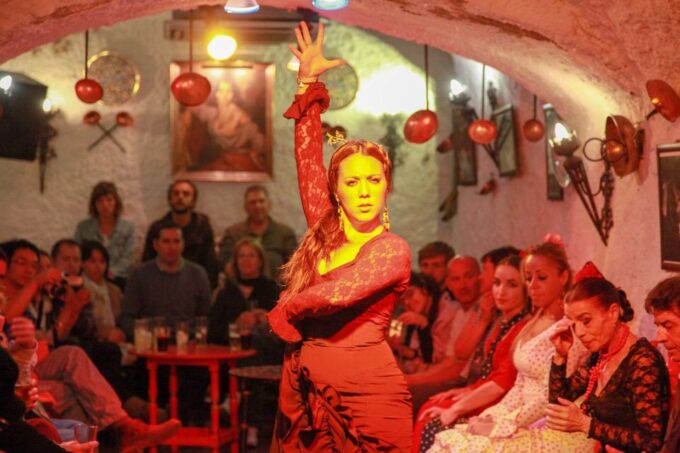 Granada: Sacromonte Caves Flamenco Show With Dinner - Cancellation and Payment