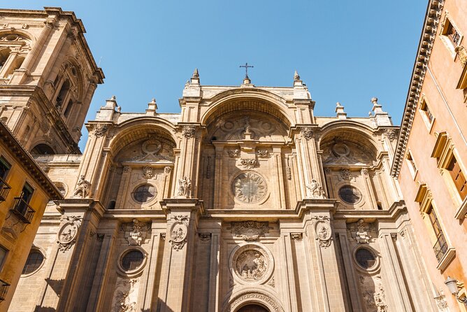 Granada Scavenger Hunt and Sights Self-Guided Tour - Find Sights Using Hints