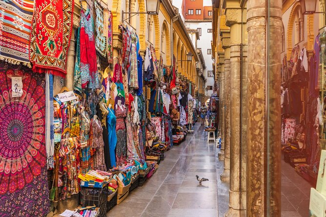 Granada Scavenger Hunt and Sights Self-Guided Tour - Answer Questions About Sights
