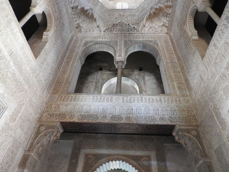 Granada: Sunset Legends of the Alhambra Guided Tour - Small Group Environment and Interaction