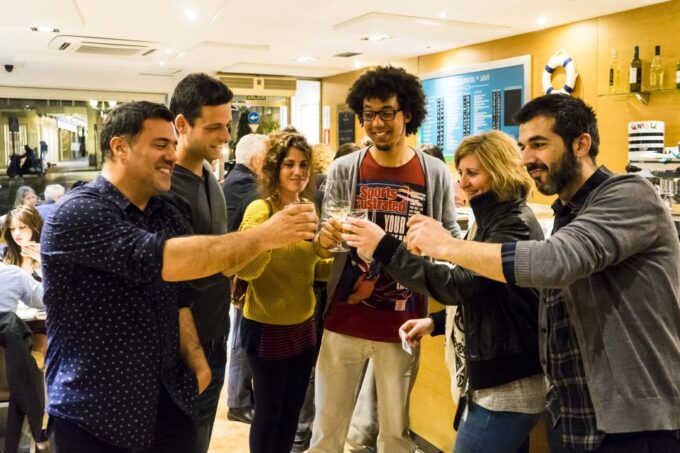 Granada: Tapas Crawl - Booking and Logistics