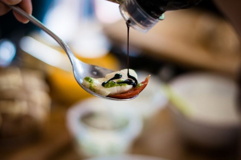 Granada: Tapas Tasting Guided Tour - Key Points