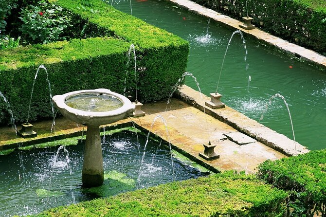 Granada Tour With Alhambra and Generalife Gardens From Seville - Discovering Generalife Gardens