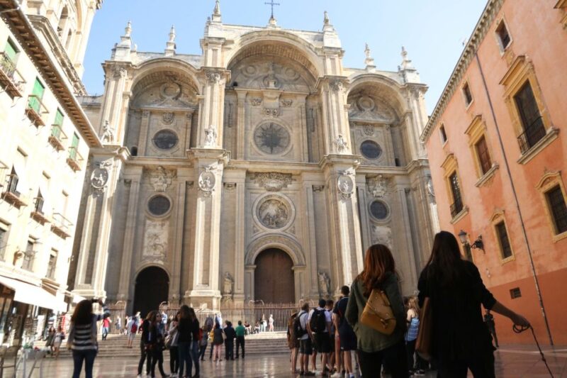 Granada: Walking Food Tour - Tasting Local Specialties