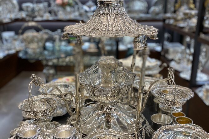 Grand Bazaar Through the Alleys - Navigating the Bustling Alleys
