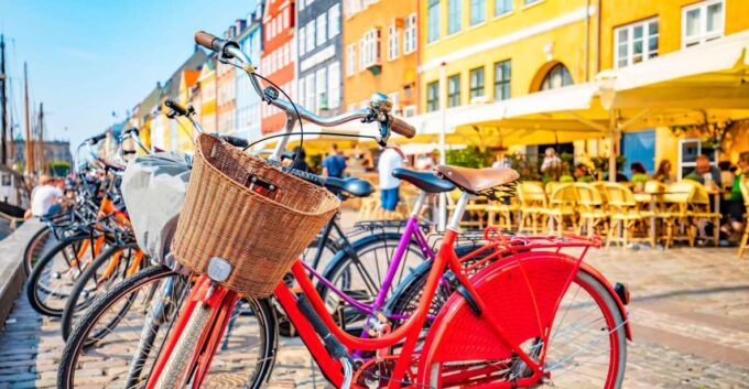 Grand Bike Tour of Copenhagen Old Town, Attractions, Nature - Explore Old Town and Nyhavn