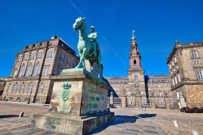 Grand Bike Tour of Copenhagen Old Town, Attractions, Nature - Customizable Routes and Pace
