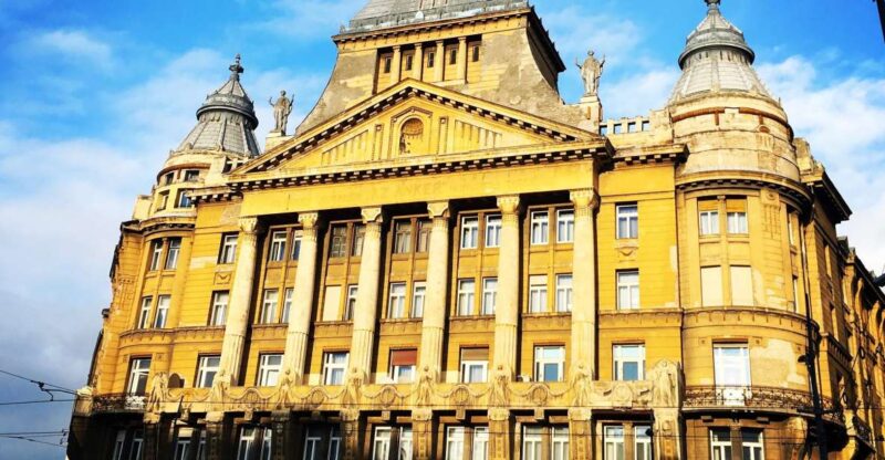Grand Budapest Private Tour With Jewish Quarter - Jewish Quarter Exploration