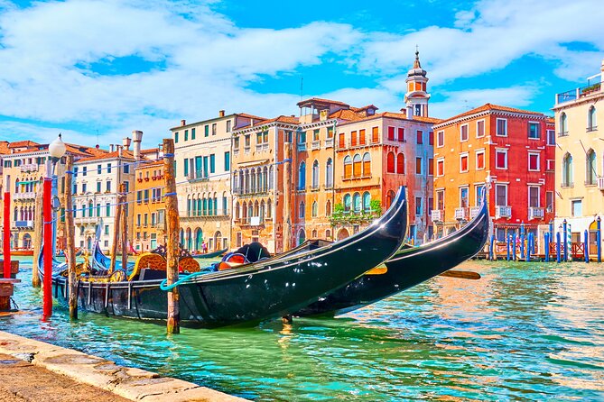 Grand Canal and Venices Old Town Private Tour and Gondola - Gondola Ride Details
