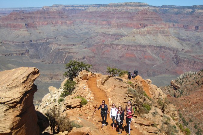 Grand Canyon Hike From Sedona or Flagstaff With 7 Guest Limit - Geological Storytelling