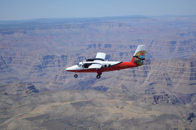 Grand Canyon Landmarks Tour by Airplane With Optional Hummer Tour - Geology and History of the Grand Canyon