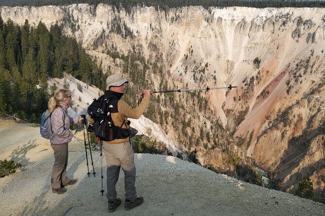 Grand Canyon of the Yellowstone Rim and Loop Hike With Lunch - Wildlife and Natural Environment