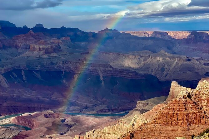 Grand Canyon Private Hike Including Lunch at El Tovar - Lunch at Historic El Tovar