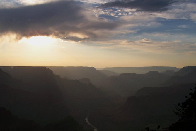 Grand Canyon Small Group South Rim Sunset Tour - Tour Group Size and Amenities