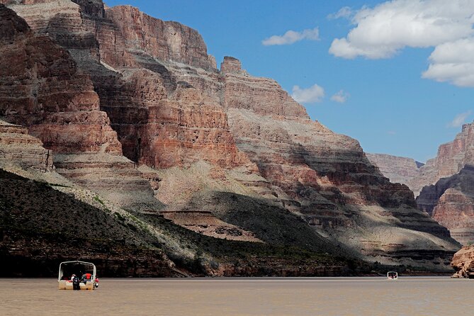 Grand Canyon West Helicopter Tour With VIP Skywalk and Boat Ride - Meeting and Pickup Details