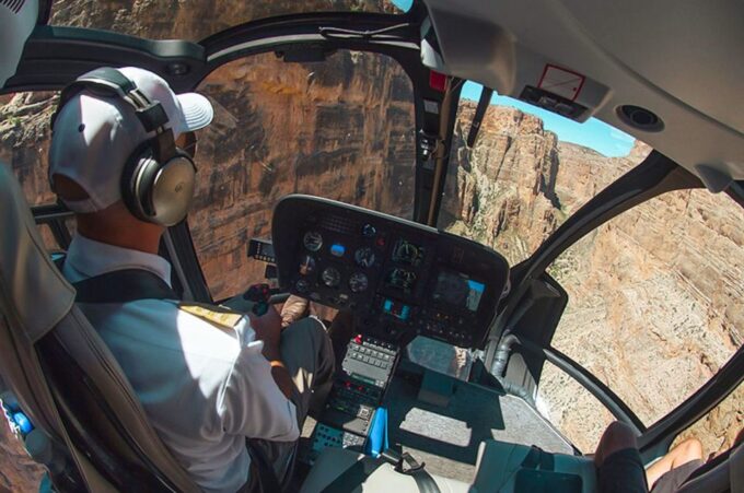 Grand Canyon West: West Rim Helicopter Tour With Landing - Small Group Size and Live Guide