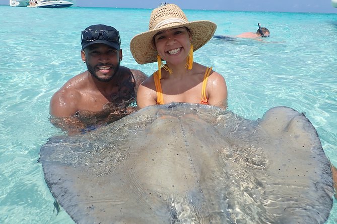 Grand Cayman Cruise: Starfish Point, Stingray City, Coral Garden - Visiting Starfish Point Beach