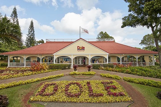 Grand Circle Island and Haleiwa 9 Hour Tour - Meeting and Pickup
