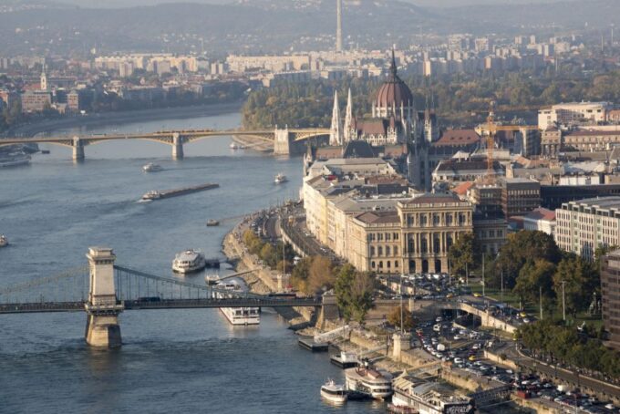 Grand City Tour (3 Hours) - Meeting Point