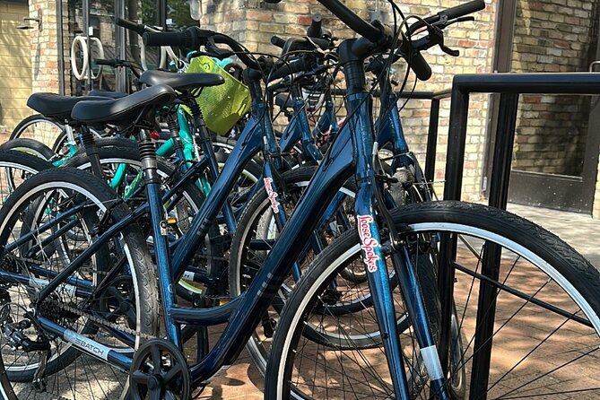 Grand Haven Afternoon Guided Bike & Beer Tour - 3 Hours - Meeting and Pickup Details