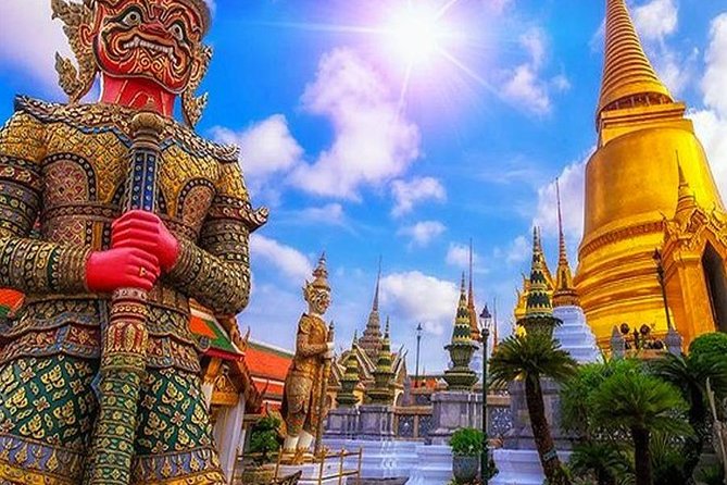 Grand Palace Tour & Emerald Buddha Temple Tour Bangkok - Visiting the Grand Palace