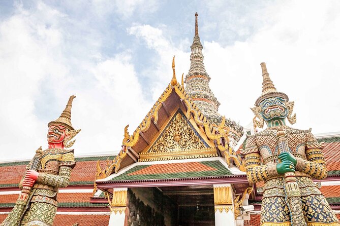 Grand Palace, Wat Phra Kaew, Wat Pho and Wat Arun Walking Tour From Bangkok - Photography Guidelines