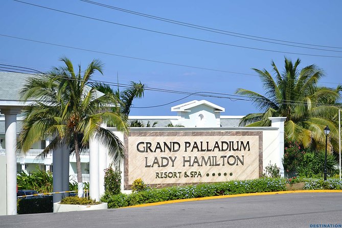 Grand Palladium Private Airport Transfer - About Your Stay