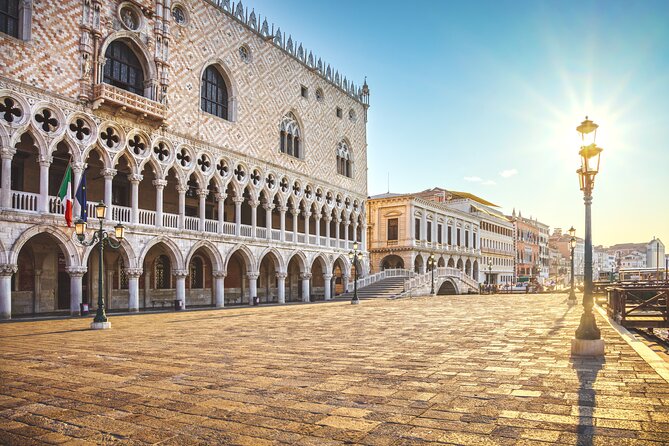 Grand Venice: Luxury Shore Excursion With Gondola From Ravenna - Discovering Local Culture