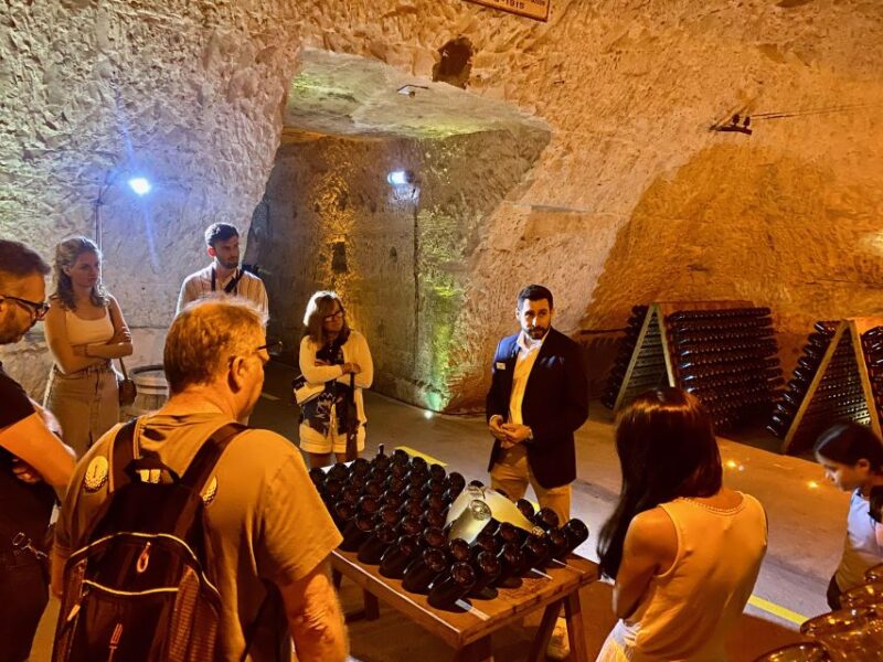 Grand Vintage Private Champagne Moet Chandon Veuve Clicquot - Moet & Chandon Experiences