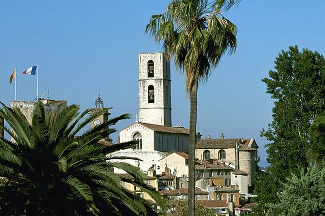 Grasse, Gourdon, Valbonne and Wine Tasting Full-Day From Nice Small-Group Tour - Marveling at Breathtaking Vistas of the Coastline