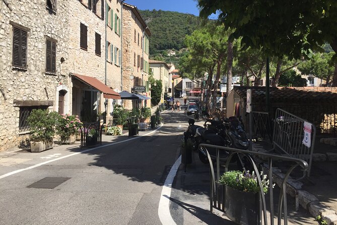 Grasse Perfume Factories, Fragonard, Gourdon, Tourettes-Sur-Loup, Saint-Paul-De-Vence - Accessibility and Cancellation Policy