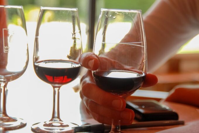 Grasse, Valbonne & Gourdon: Day Tour With Wine Tasting - Tour Inclusions