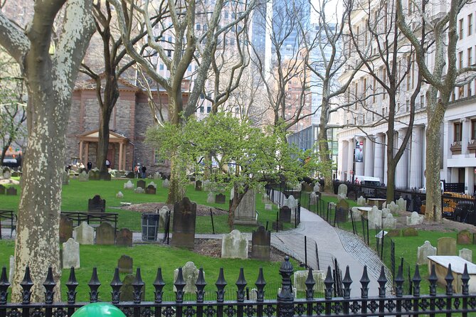 Gray Line New York Fully Guided 5 Hour Sightseeing Tour - Tour Experience