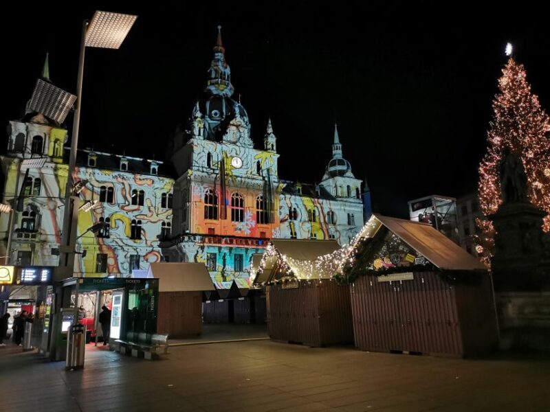 Graz: Historical Secrets of the Old Town - Historic Town Hall and Courtyard