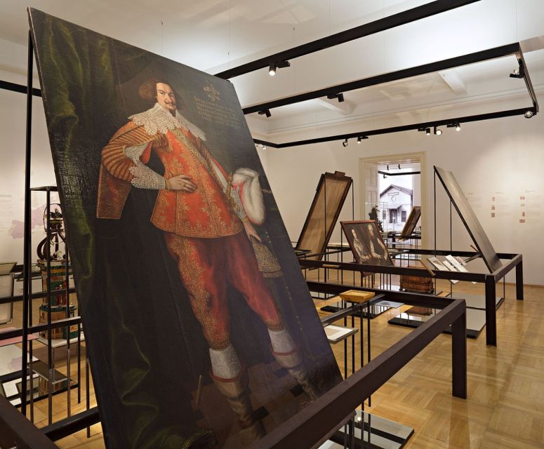 Graz Museum: Private Guided Tour - Key Points