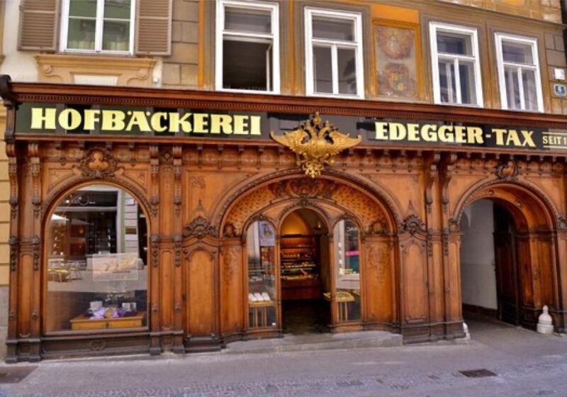 Graz Scavenger Hunt and Sights Self-Guided Tour - Puzzle and Photo Challenges