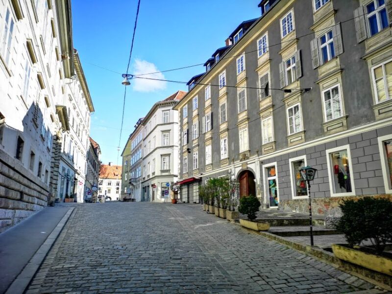 Graz: Schlossberg Private Guided Tour - Graz Museum Exhibits